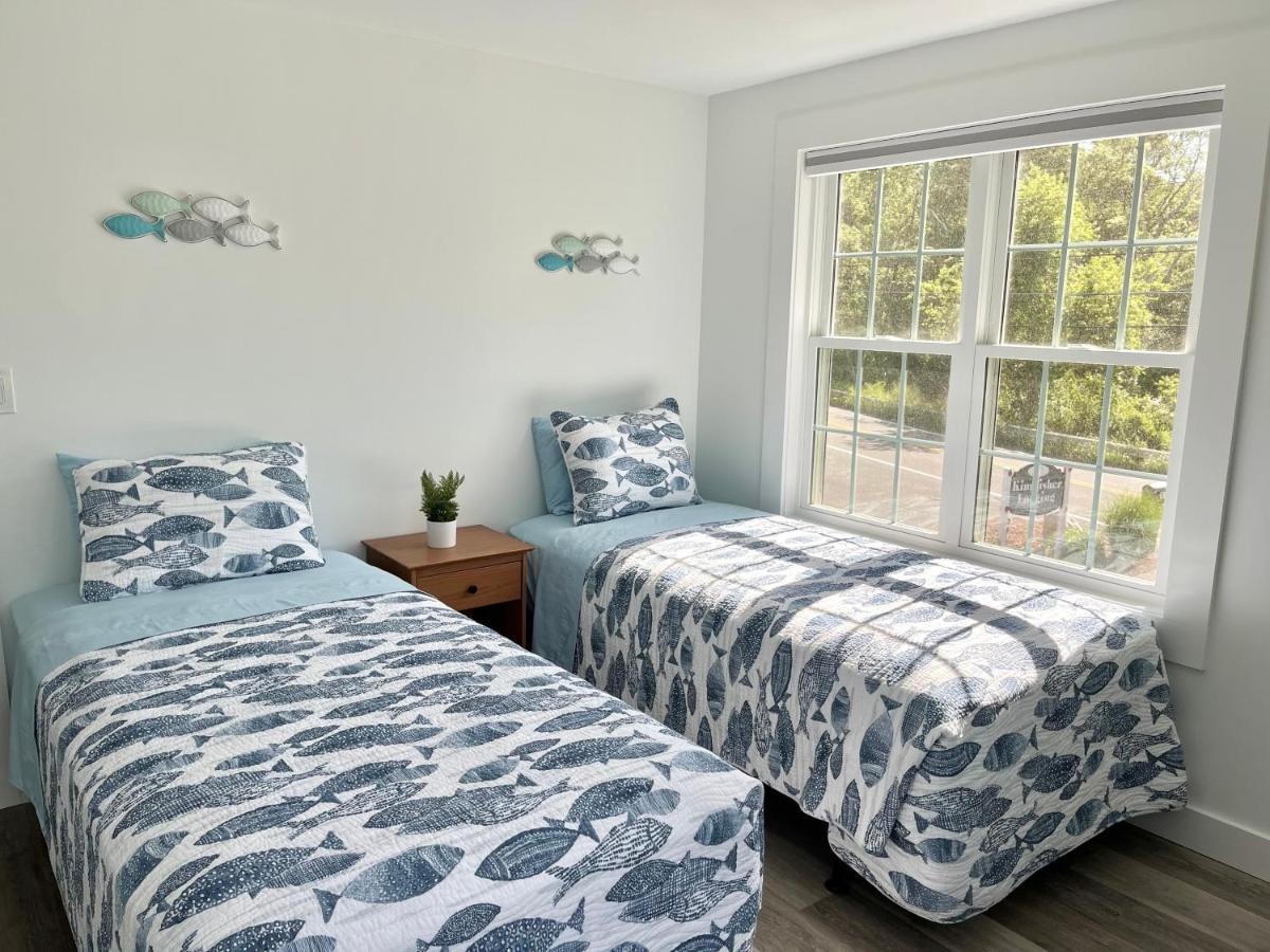 Kingfisher Lodging Денис Екстериор снимка